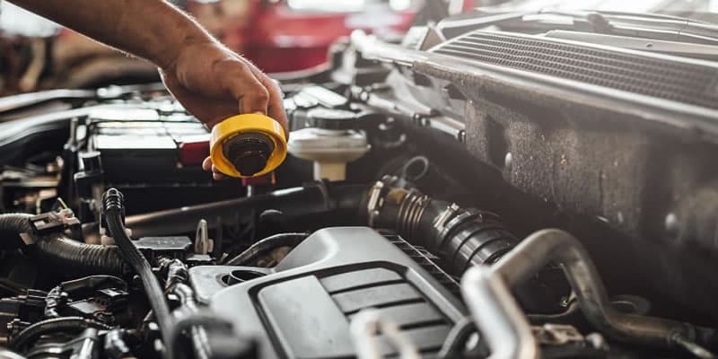 Tabla de aceites para autos ¿Cuál elegir para tu auto?